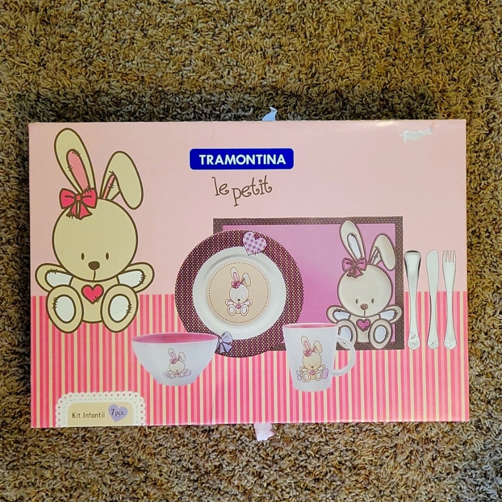 NEW Set of 7 Tramontina  le petit  Bunny Dish set and more